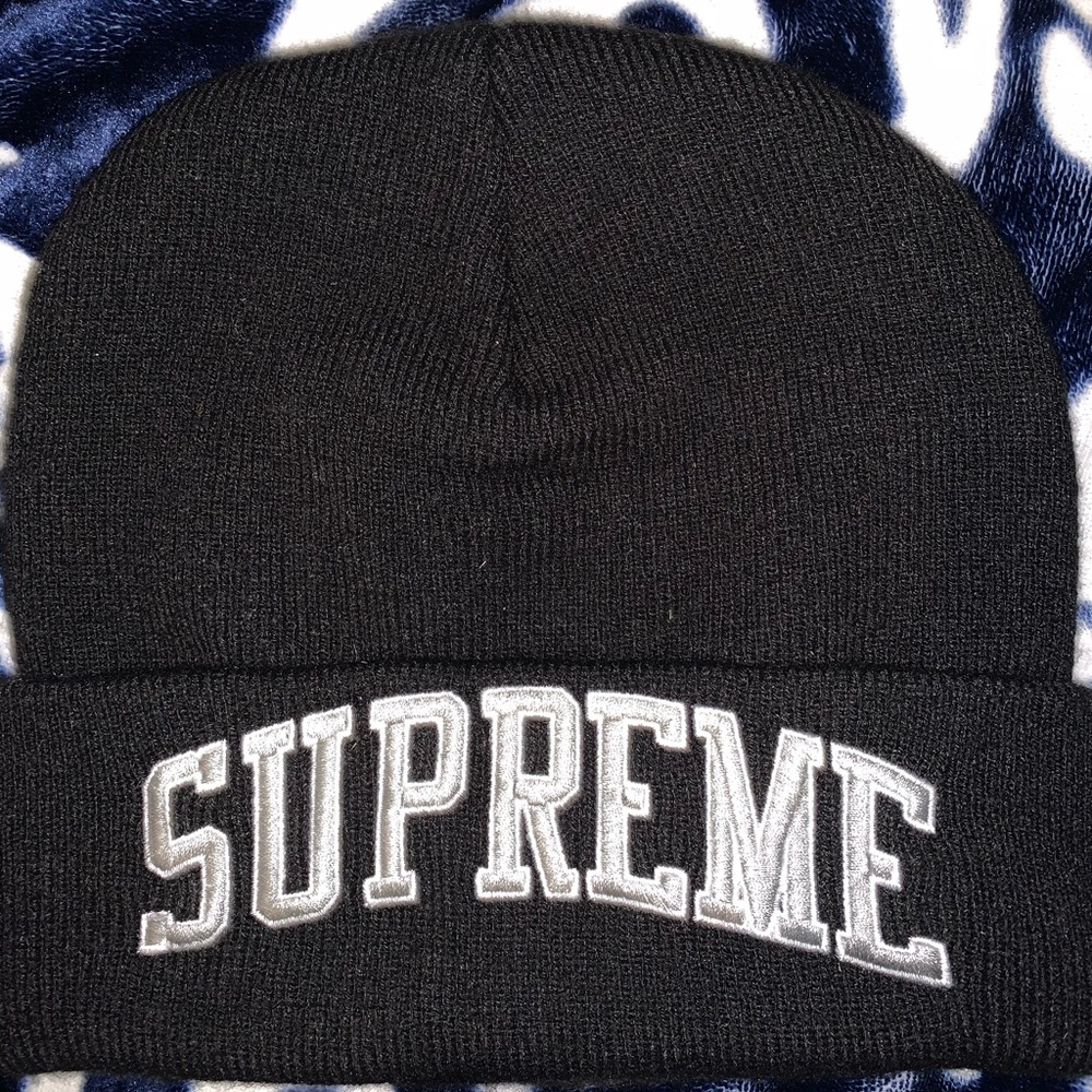 Supreme NFL x Raiders x ‘47